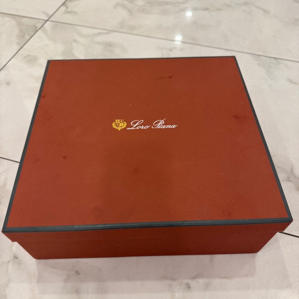 Men’s sneakers